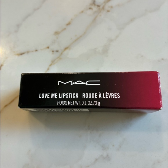 MAC You’re so Vain Lipstick in Deep pink. So pretty! Discontinued colour. - Picture 9 of 12